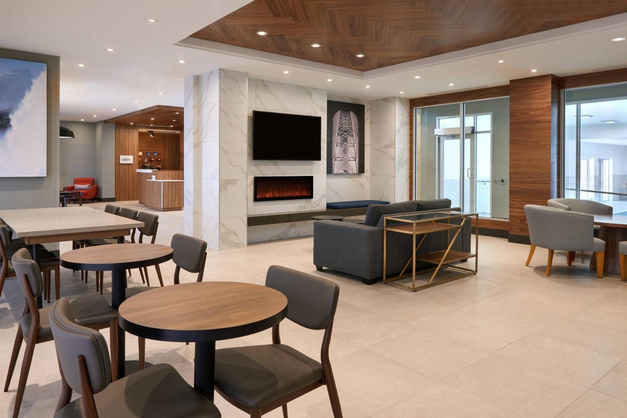 Fairfield By Marriott Niagara Falls, Canada Eksteriør billede